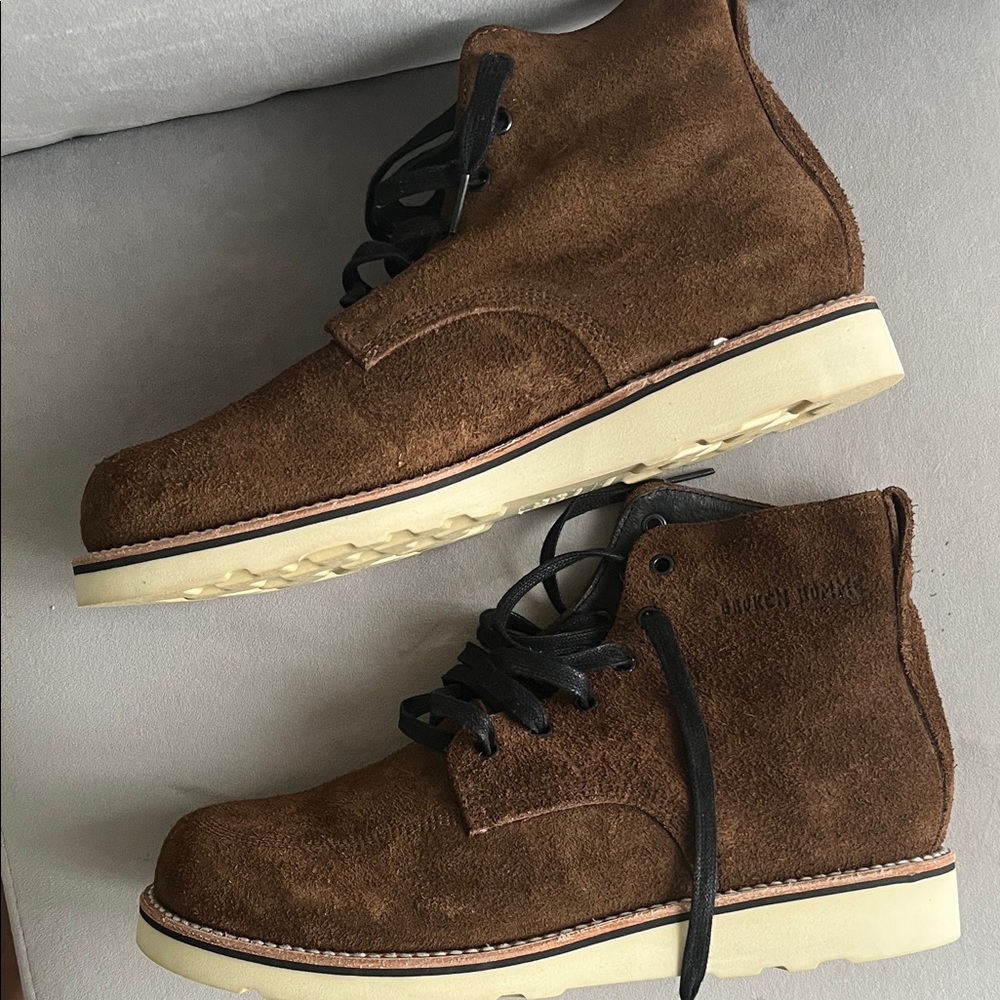 Brown Suede Men's Boots new no box